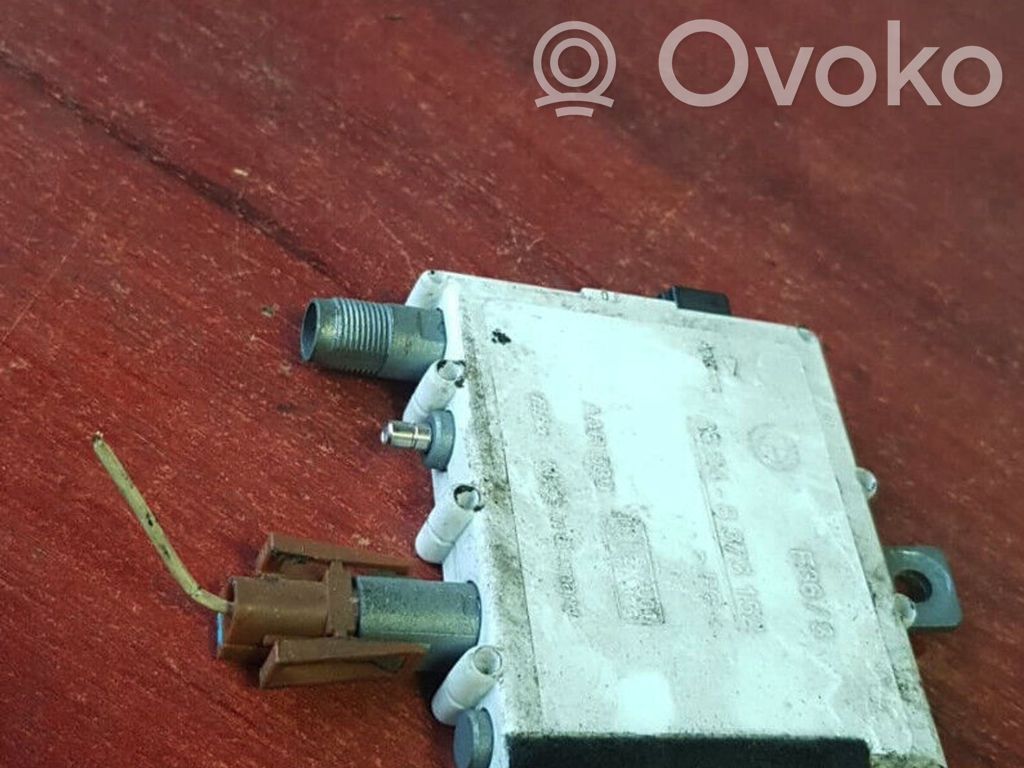 BMW 3 E36 Antenos stiprintuvas 