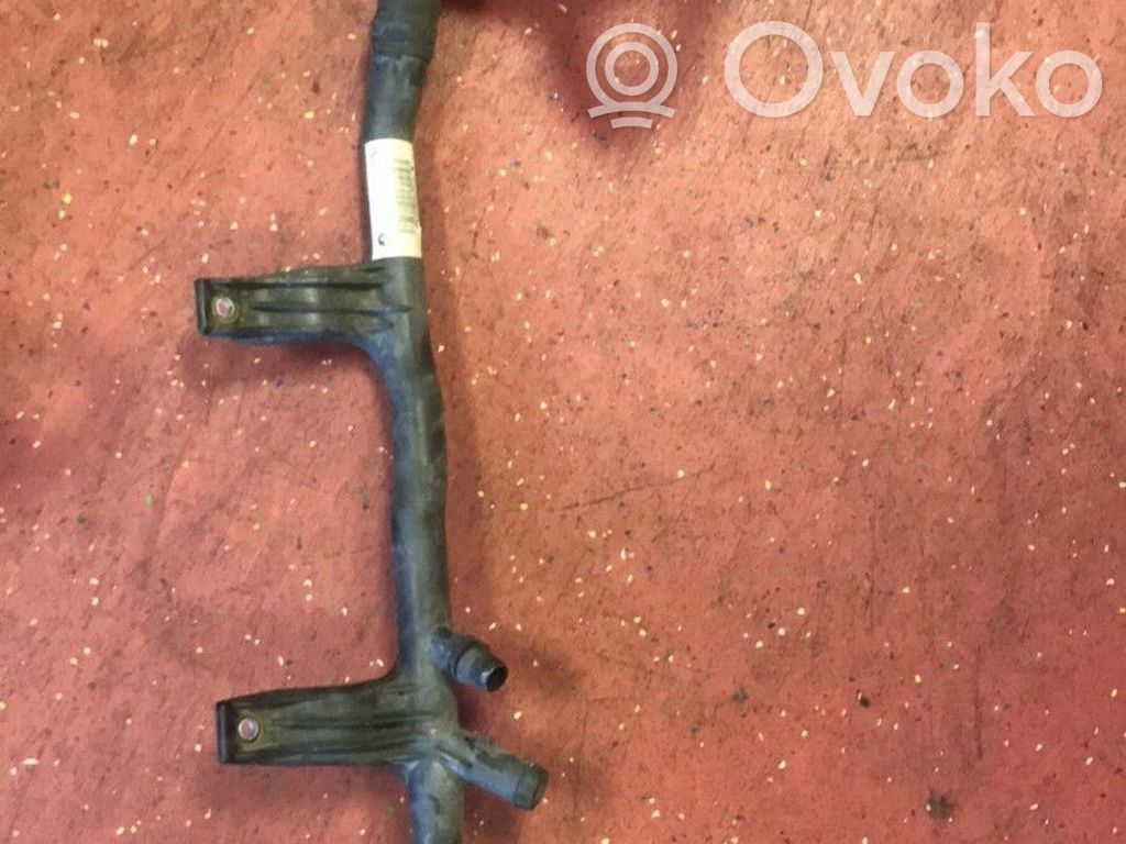BMW 1 E81 E87 Engine coolant pipe/hose 