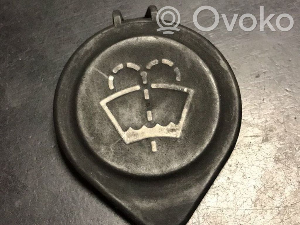 BMW 1 E82 E88 Sonstiges Einzelteil Motorraum 