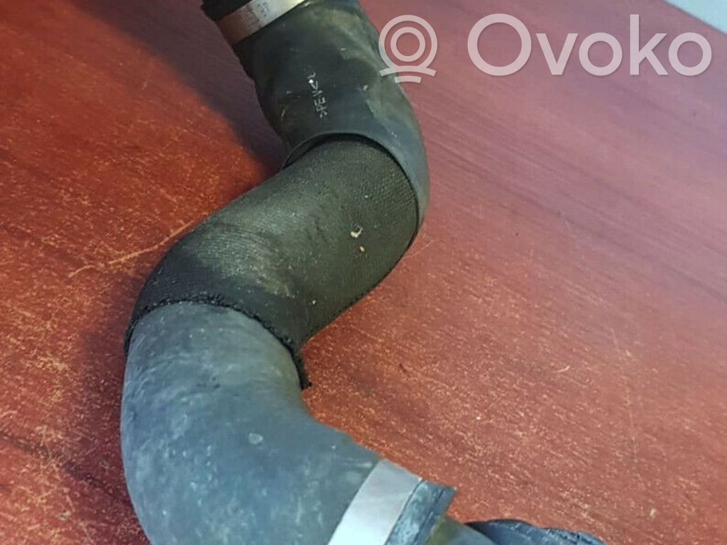BMW 1 E82 E88 Engine coolant pipe/hose 