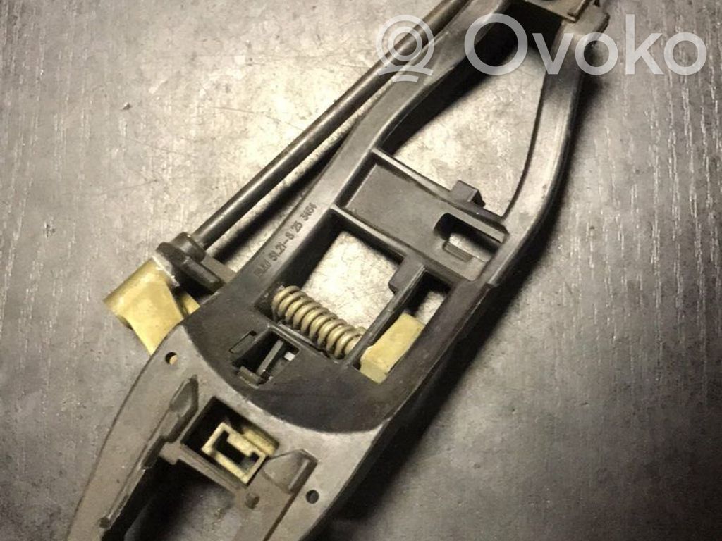BMW 3 E46 Front door exterior handle/bracket 
