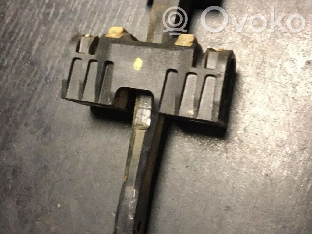 BMW 3 E90 E91 Rear door check strap stopper 