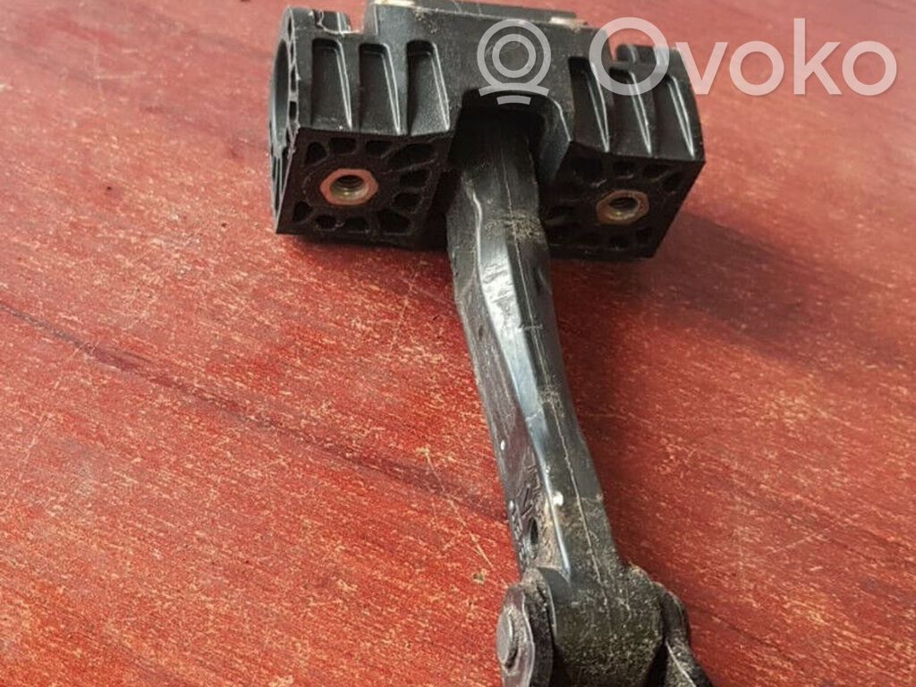 BMW 1 E81 E87 Front door check strap stopper 