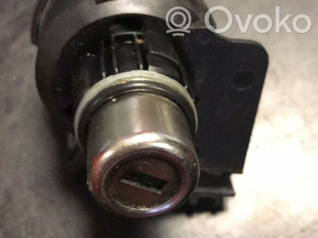 BMW 3 E90 E91 Tailgate exterior lock 