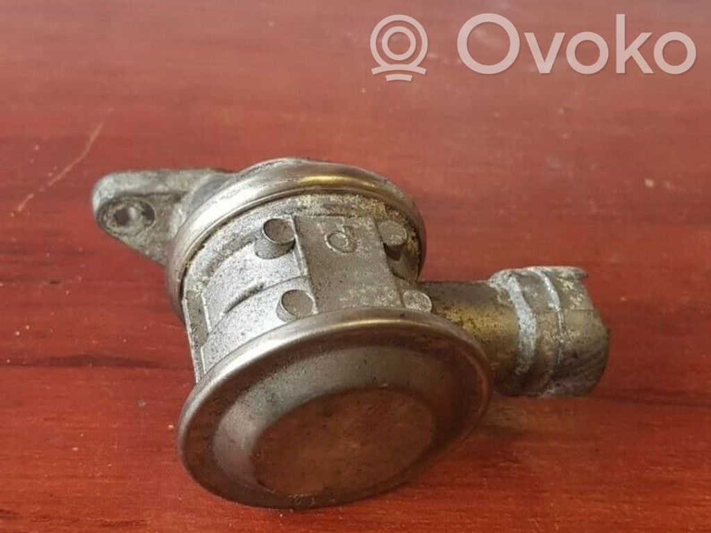 BMW 3 E46 EGR valve 