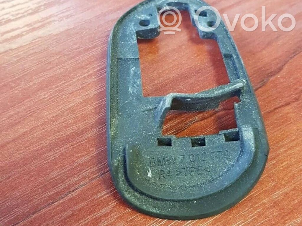 BMW 3 E46 Tapa manecilla puerta delantera 