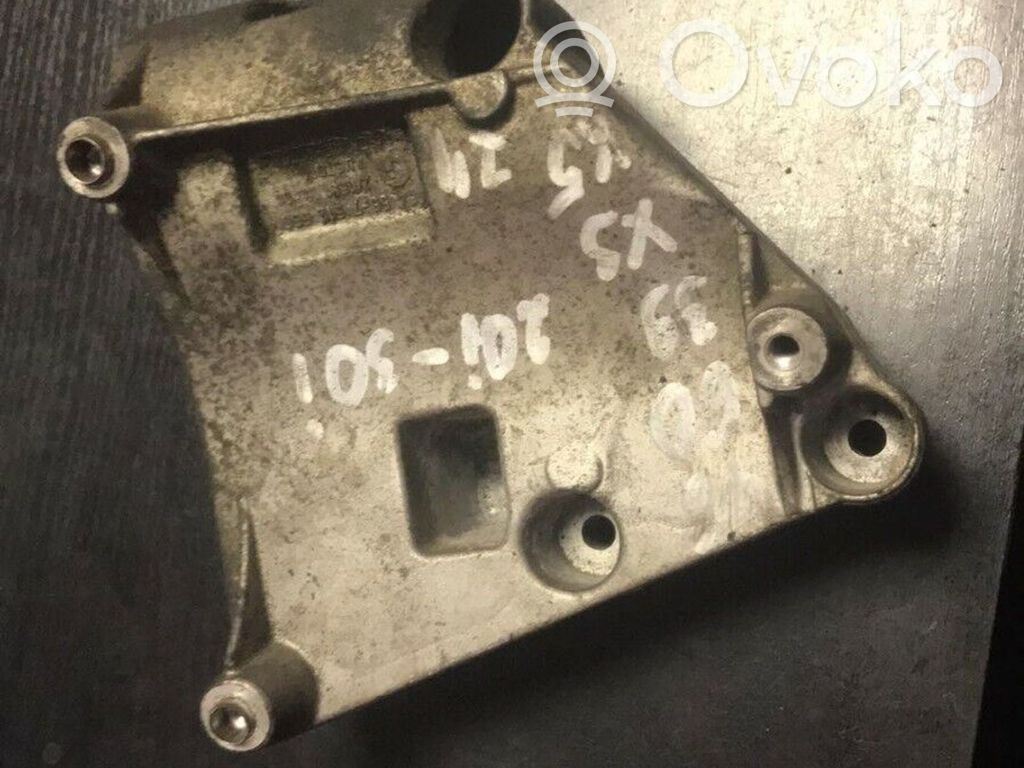 BMW X5 E53 A/C compressor mount bracket 