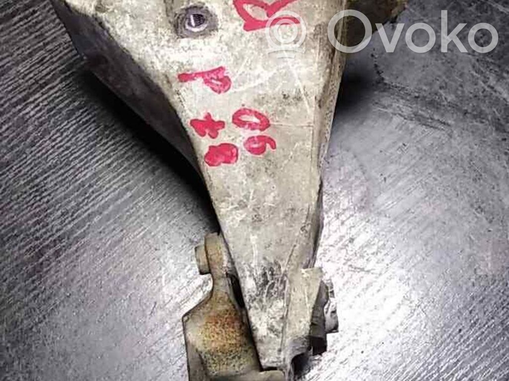 BMW X1 E84 Engine mounting bracket 