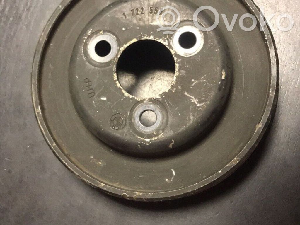 BMW 3 E36 Ohjaustehostimen pumpun hihnapyörä 