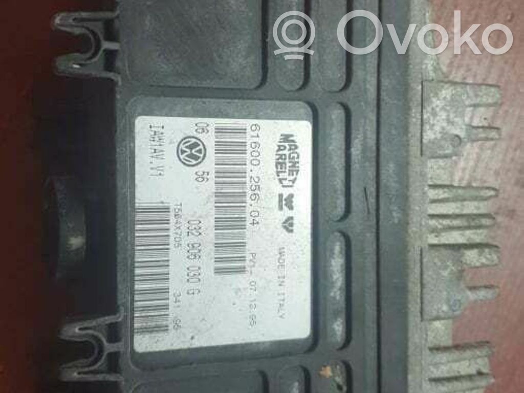 Volkswagen Golf III Engine control unit/module 
