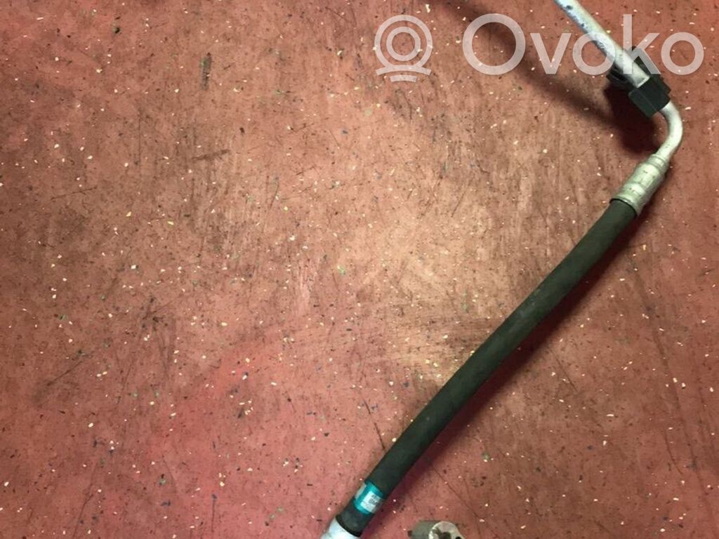 BMW 1 E81 E87 Air conditioning (A/C) pipe/hose 