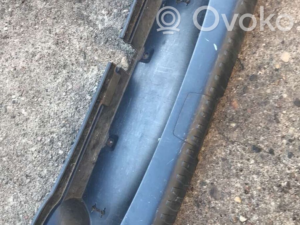BMW 1 E81 E87 Bagažinės slenksčio apdaila 