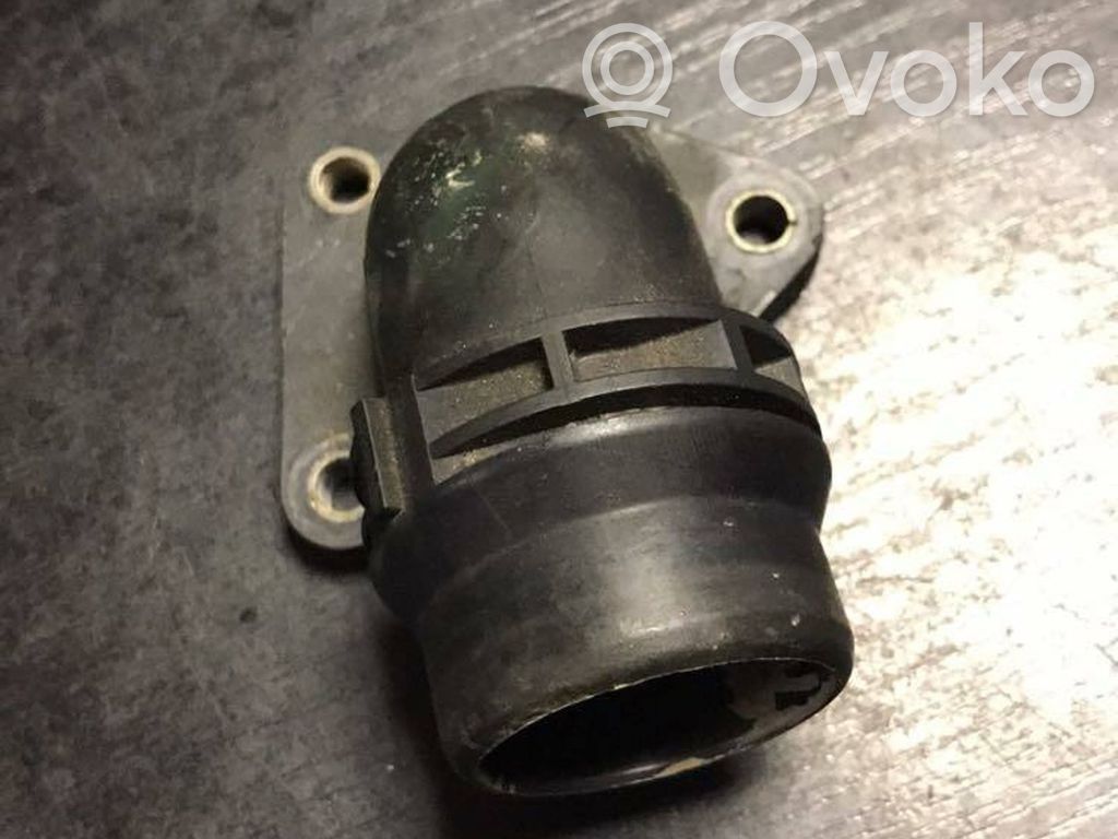 BMW 3 E46 Engine coolant pipe/hose 