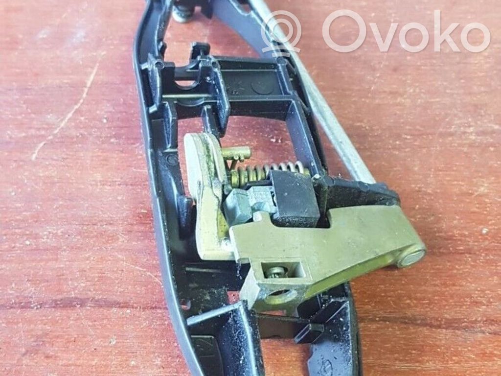 BMW 3 E46 Front door exterior handle/bracket 