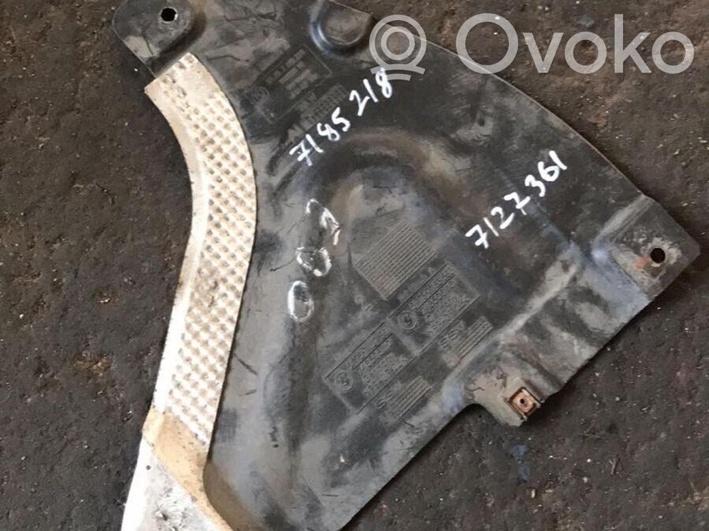 BMW 1 E81 E87 Kita dugno detalė 