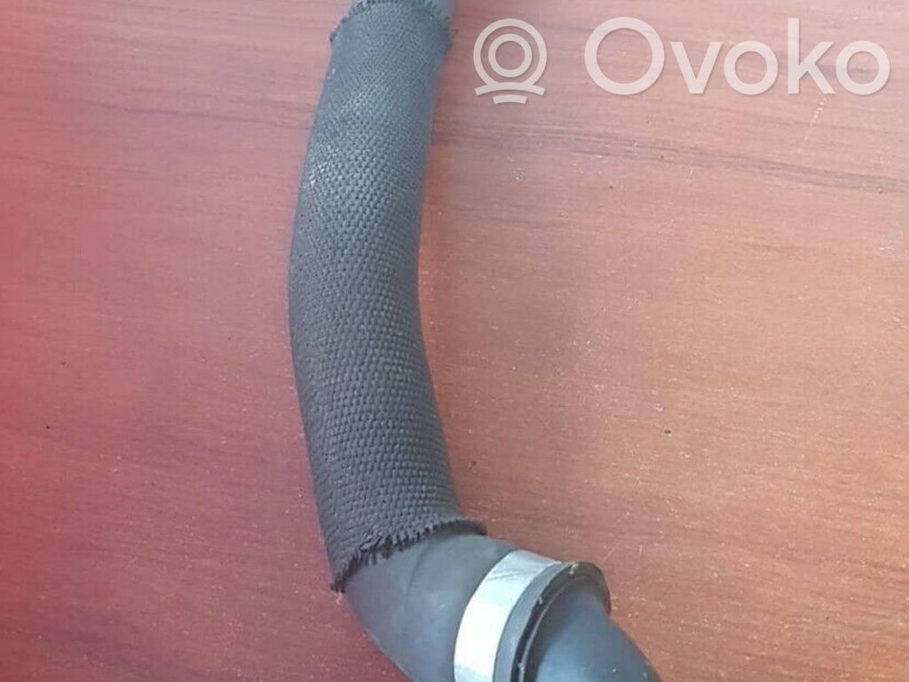 Engine coolant pipe/hose   6928591