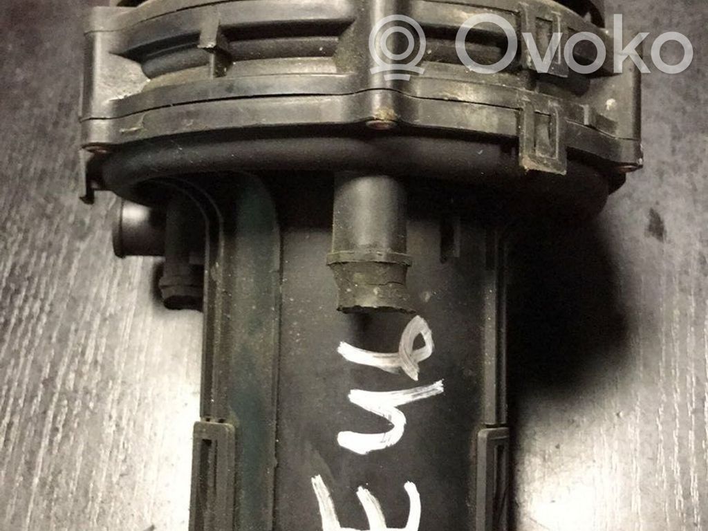 BMW 3 E46 Antrinis oro siurblys 