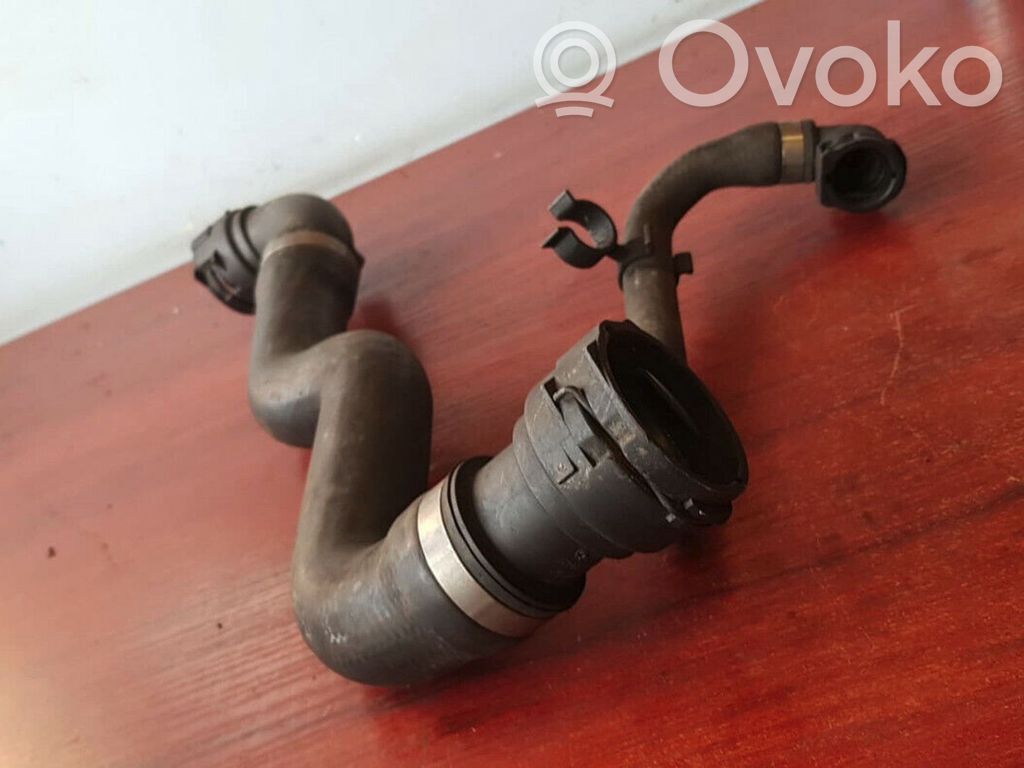 BMW 3 E46 Engine coolant pipe/hose 