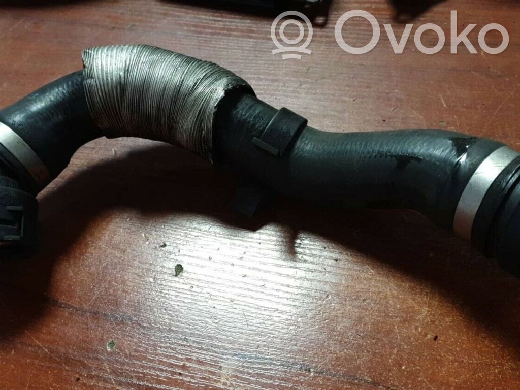 BMW 1 E81 E87 Engine coolant pipe/hose 