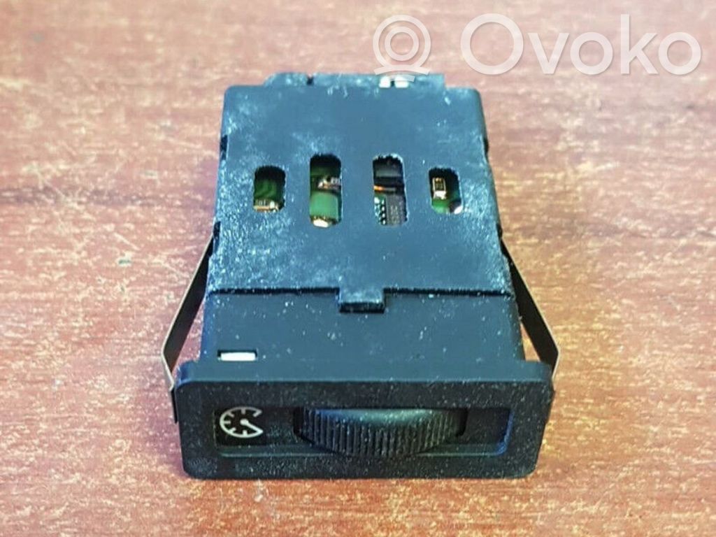 BMW 5 E34 Panel lighting control switch 