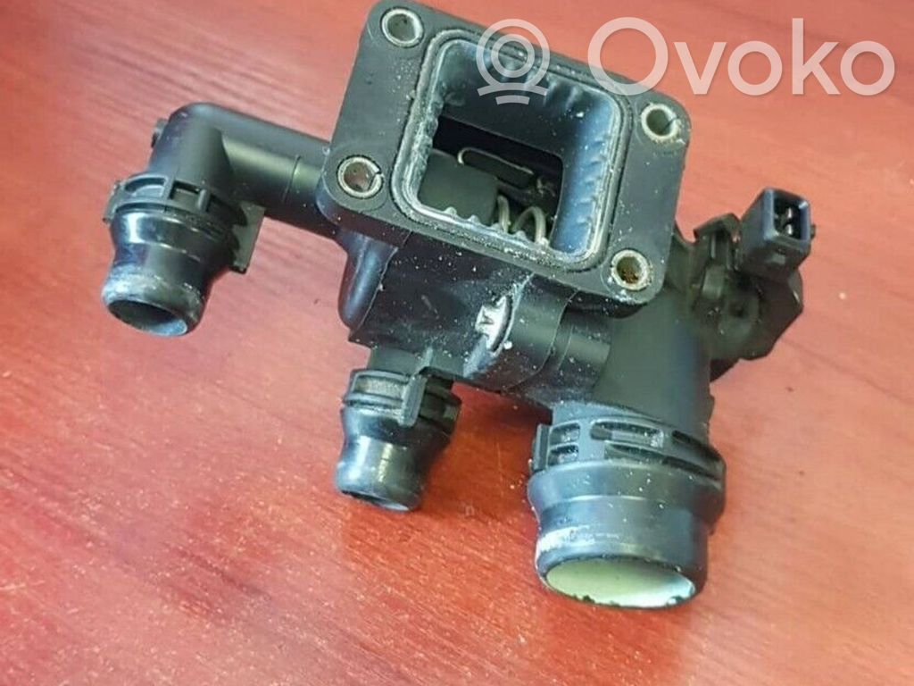Power steering pump   7551570