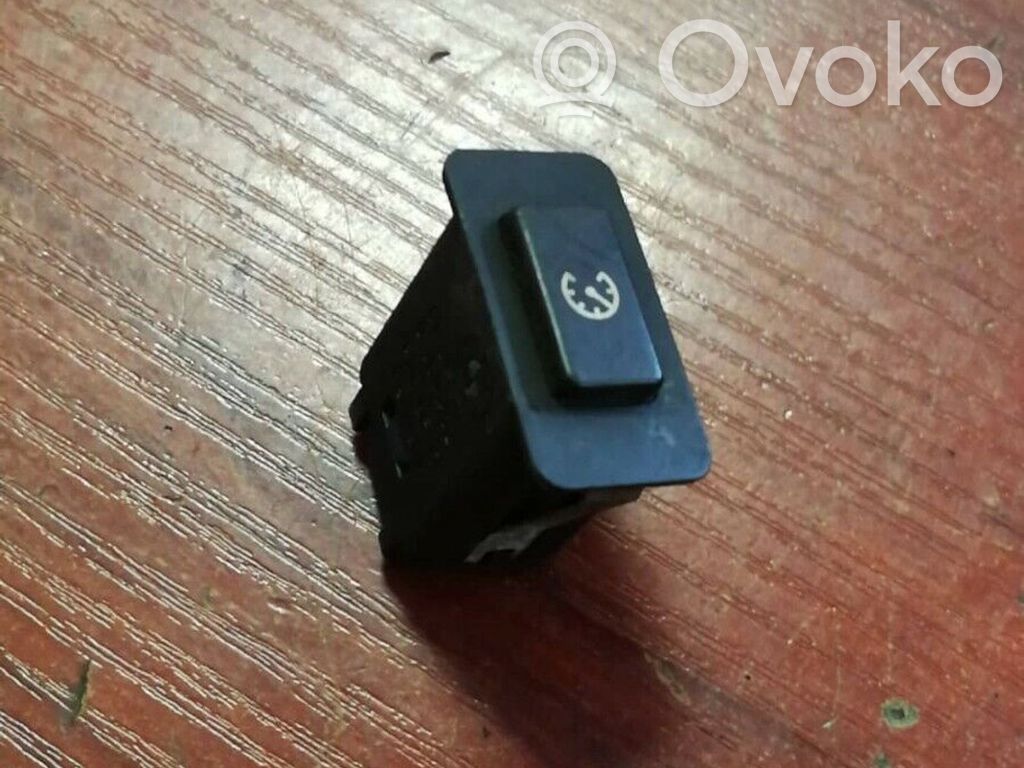 Cruise control switch   8360462