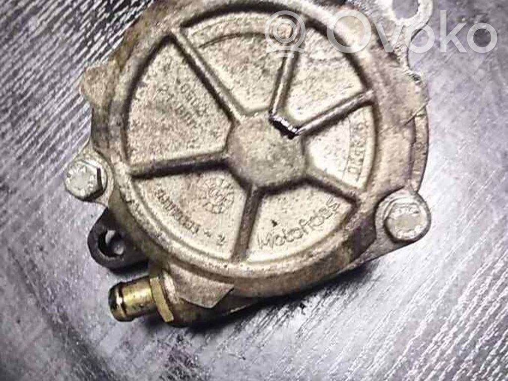 BMW 3 E46 Vacuum pump 