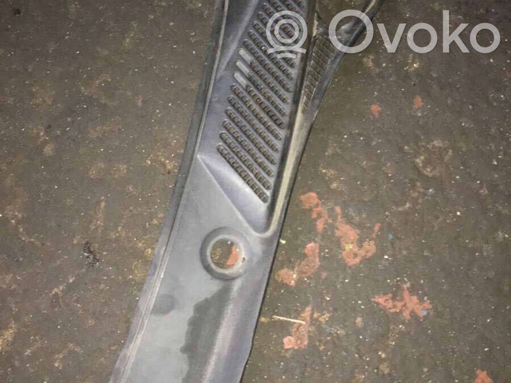 Renault Clio II Wiper trim 