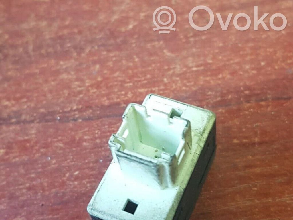 BMW 3 E36 Electric window control switch 