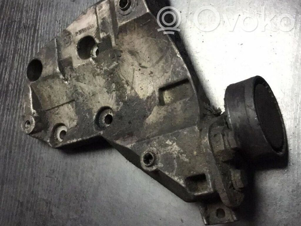 BMW 5 E34 A/C compressor mount bracket 
