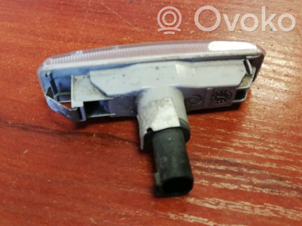 BMW 5 E39 Front fender indicator light 
