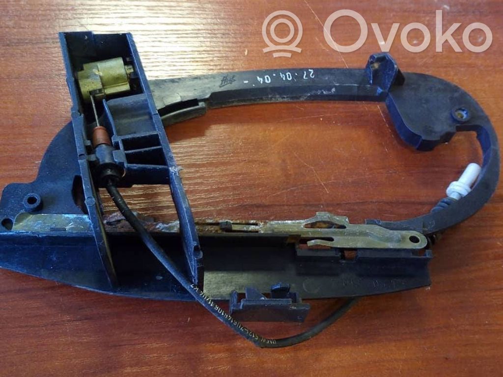 BMW 7 E65 E66 Manecilla/asa externa de la puerta trasera 