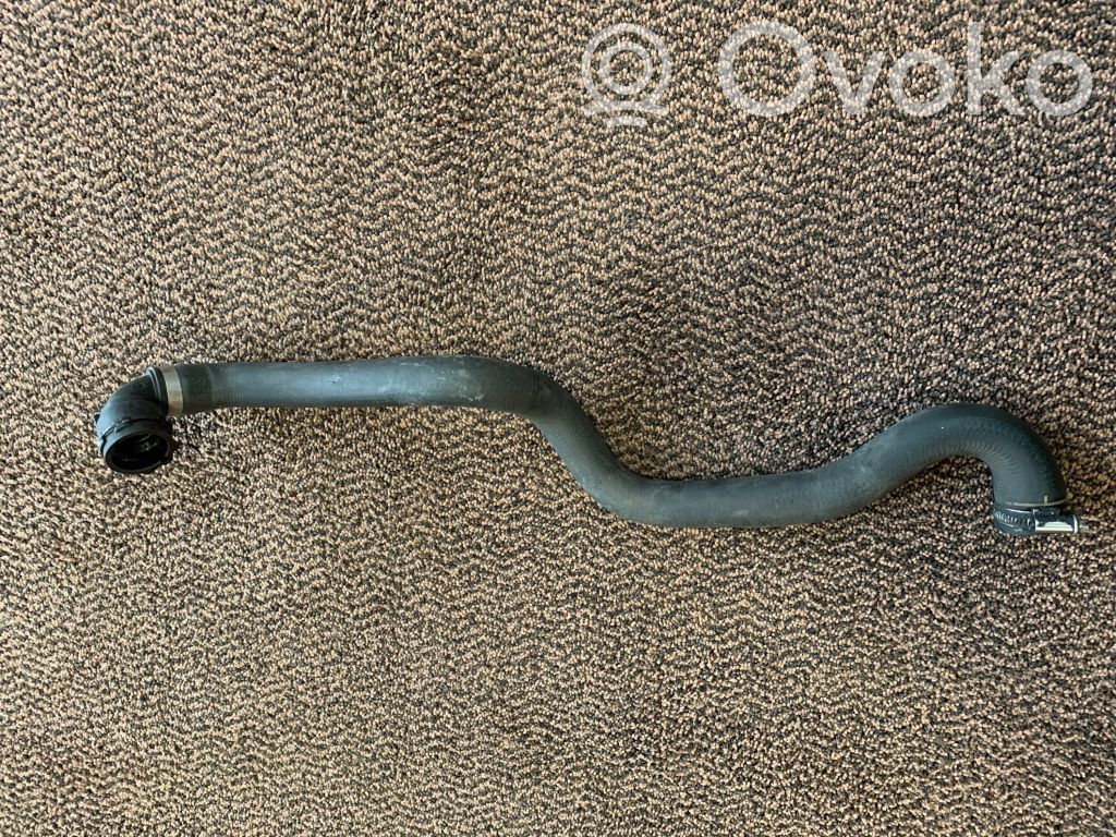 BMW 1 E81 E87 Engine coolant pipe/hose 