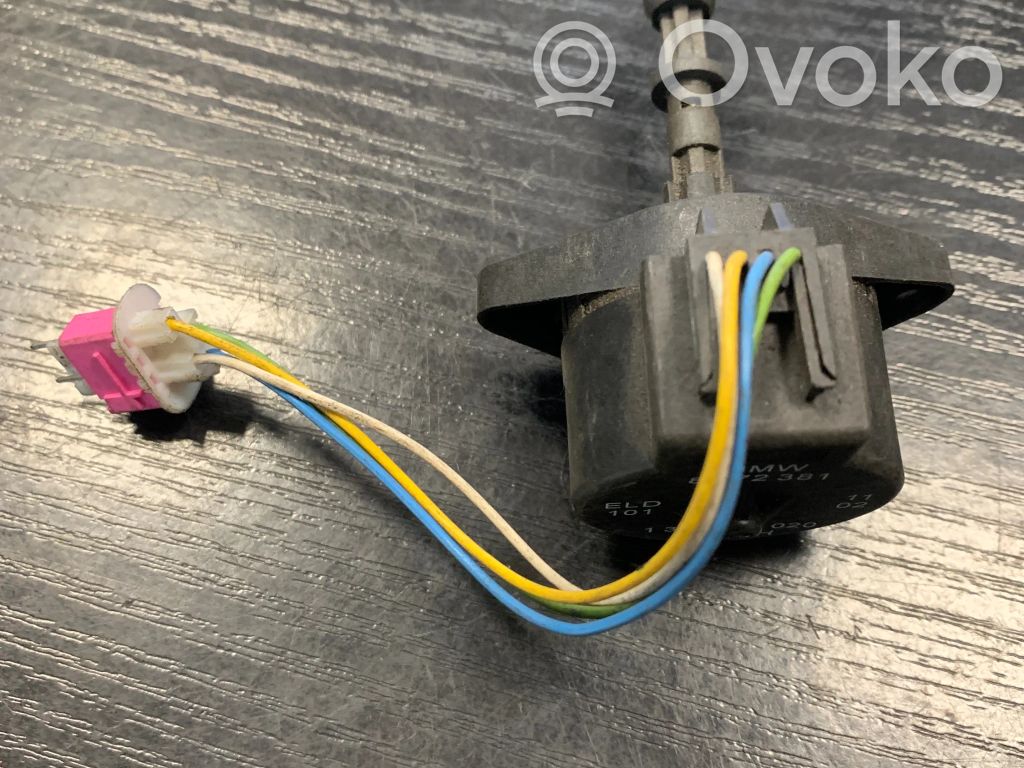 BMW 5 E39 Headlight level adjustment motor 