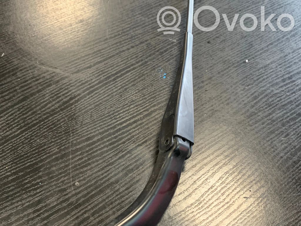BMW 1 F20 F21 Wischerarm vorne 
