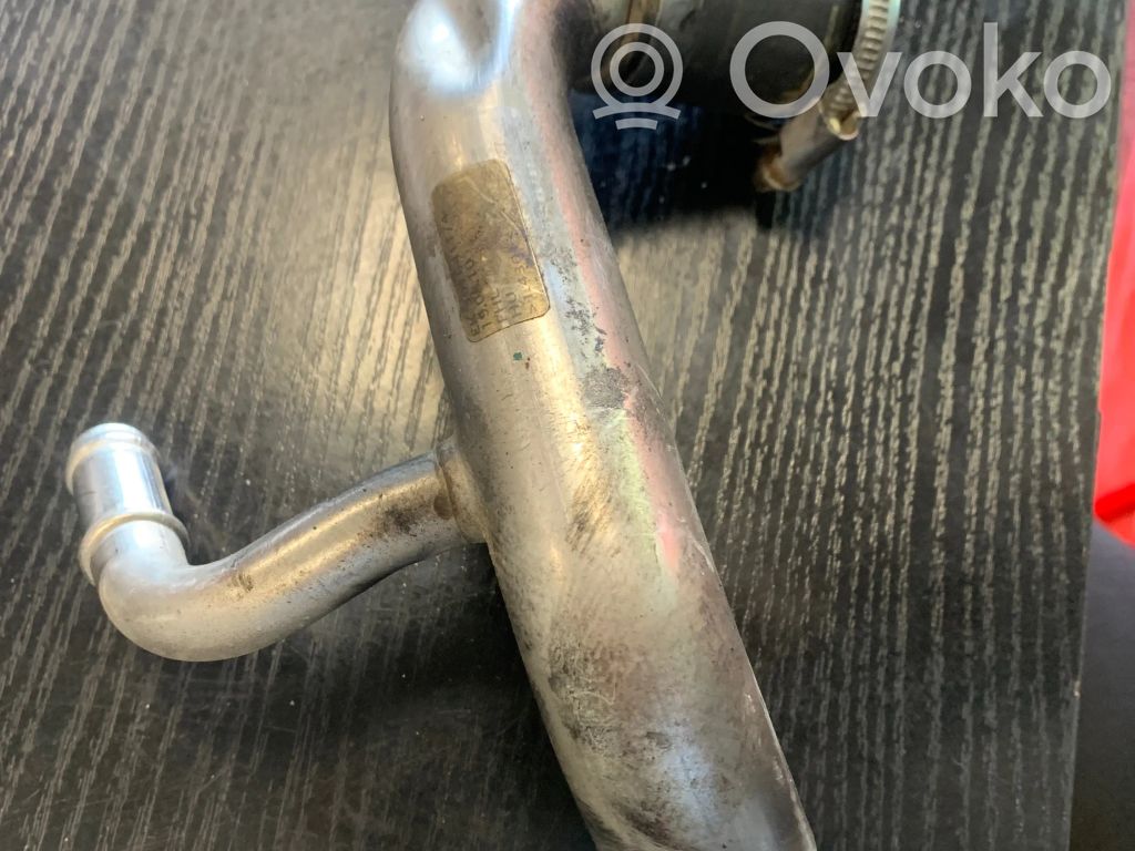 BMW 1 E81 E87 Engine coolant pipe/hose 