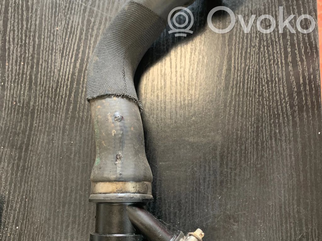 BMW 7 E65 E66 Engine coolant pipe/hose 