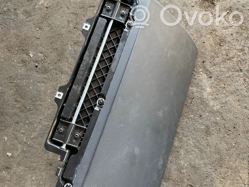 BMW 7 E65 E66 Daiktadėžė 