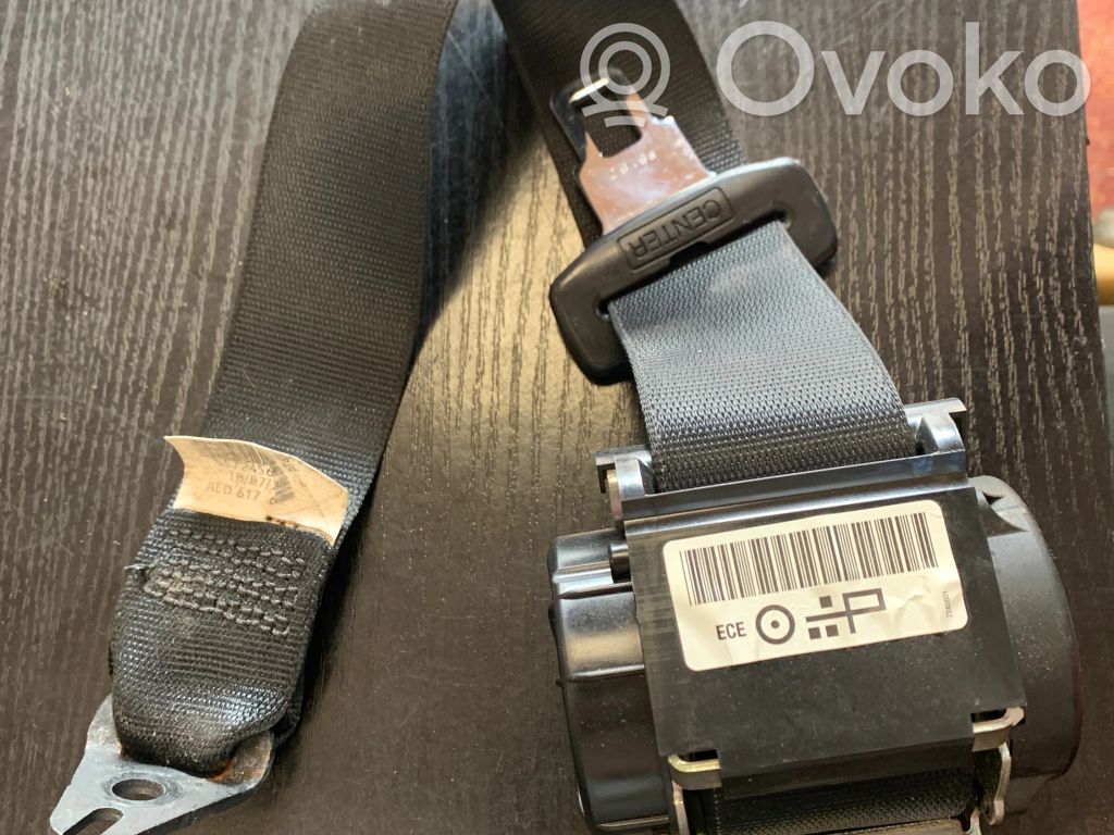 Front seatbelt   606091700E