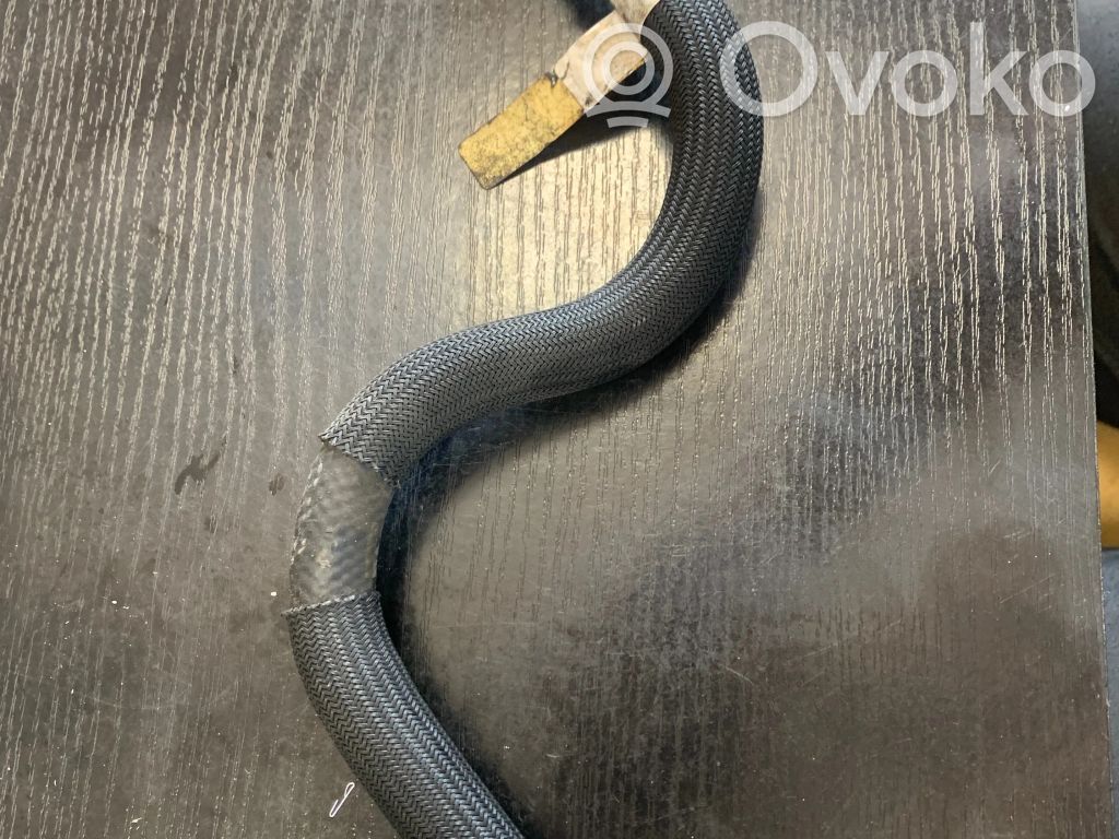 BMW 1 F20 F21 Fuel line pipe 