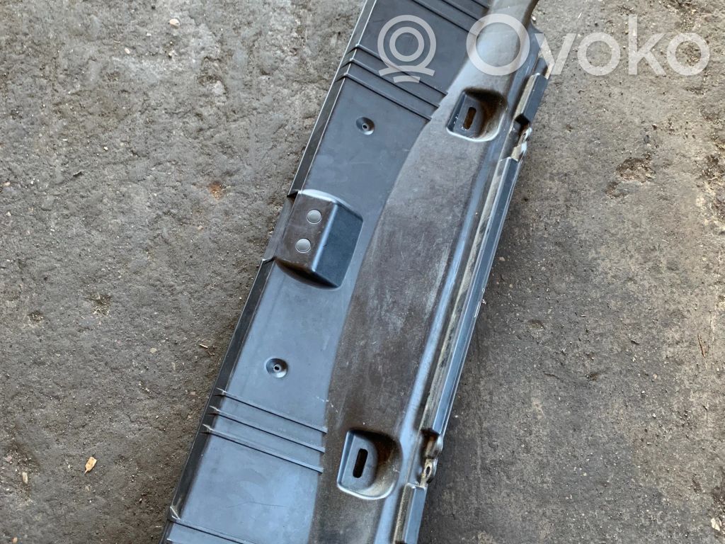BMW 6 E63 E64 Bagažinės slenksčio apdaila 