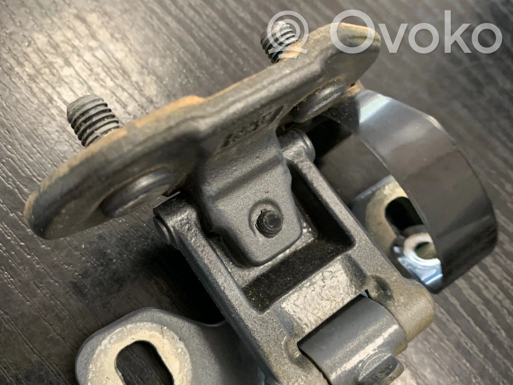 BMW 1 E81 E87 Tailgate/trunk/boot hinge 