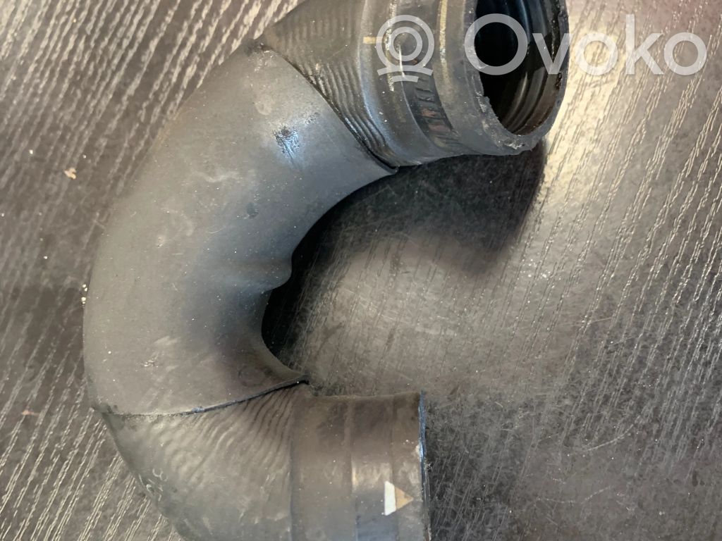 BMW 1 E81 E87 Engine coolant pipe/hose 