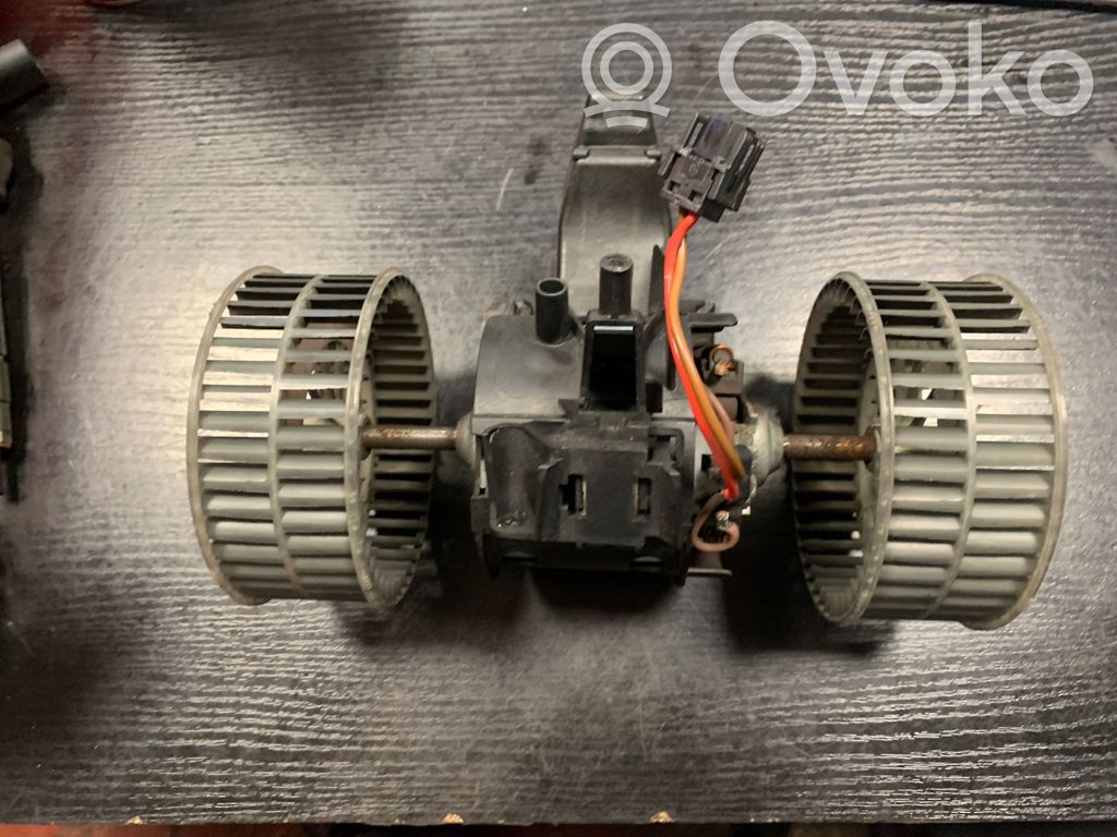 BMW 5 E60 E61 Mazā radiatora ventilators 