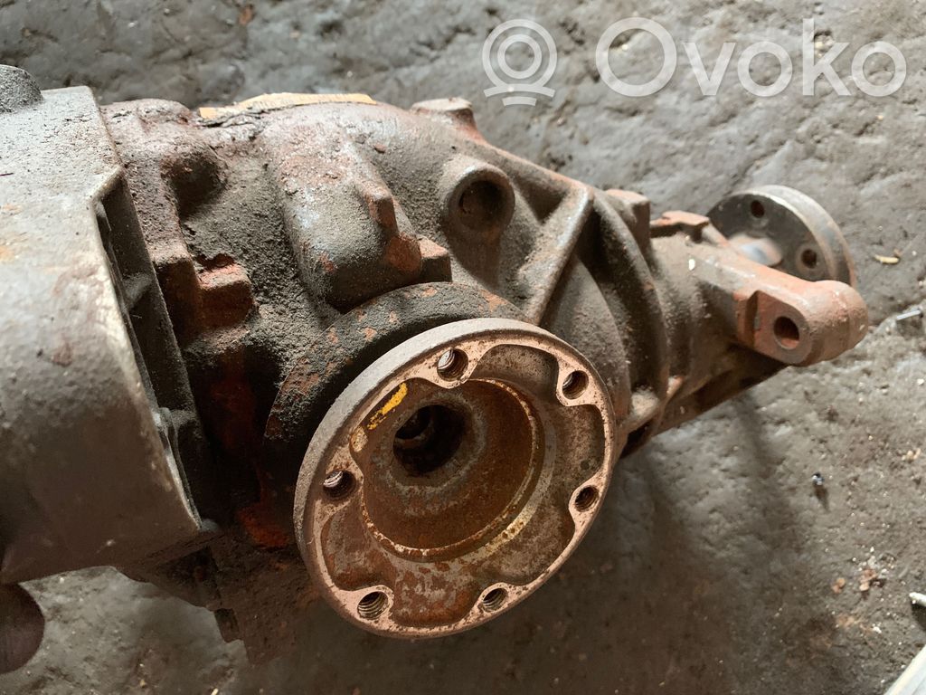 BMW 5 E39 Galinis reduktorius 