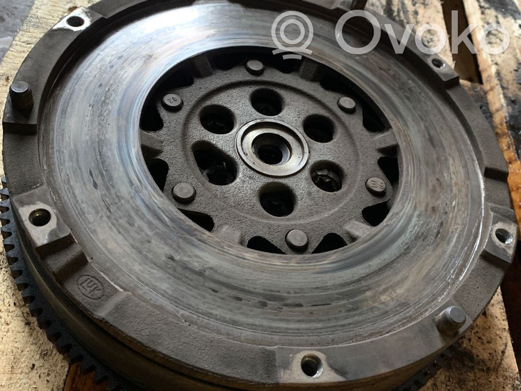 Flywheel   7556565