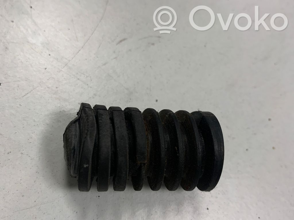 BMW 7 E65 E66 Radiator mount bracket 