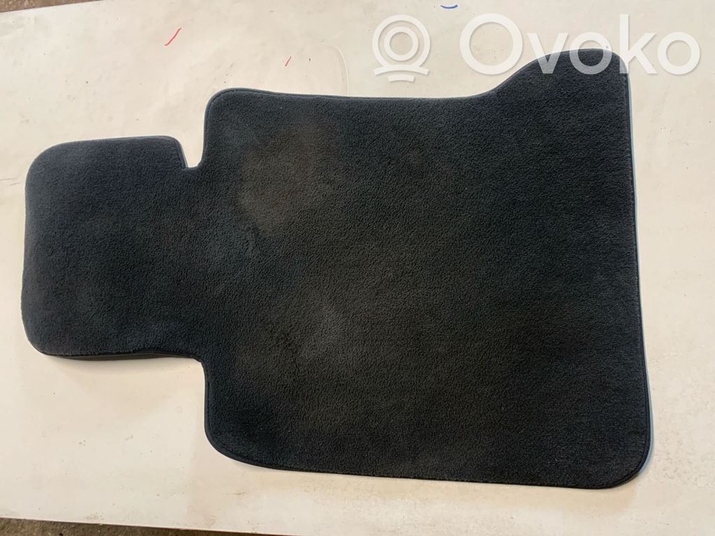 Front floor mat   106480,10648011