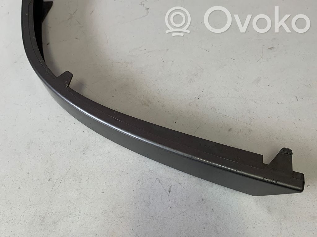 BMW 7 E65 E66 Listwa pod lampę tylną 