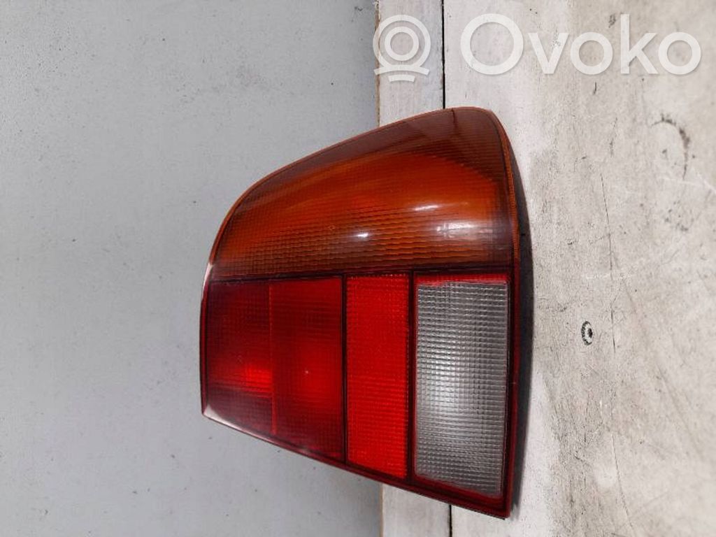 Volkswagen Polo III 6N 6N2 6NF Lampa tylna 